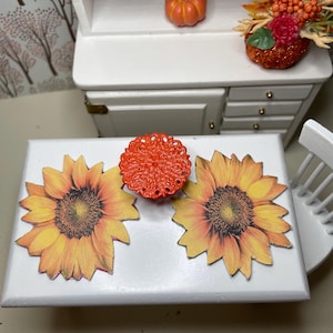2 Dollhouse 1:12 Mini Sunflower Set of Placemats 1 3/4”—Miniature Sunflower Table Placemats—Mini Sunflower Table Decor